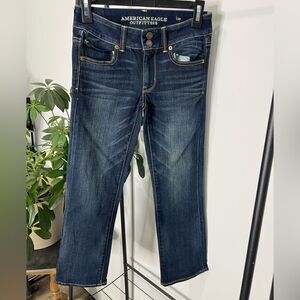 American Eagle Crop Jeans
